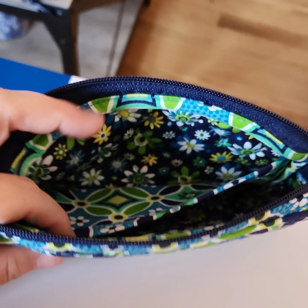 Vera Bradley Green and Blue Patterned Women's Bag - Picture 4 of 6